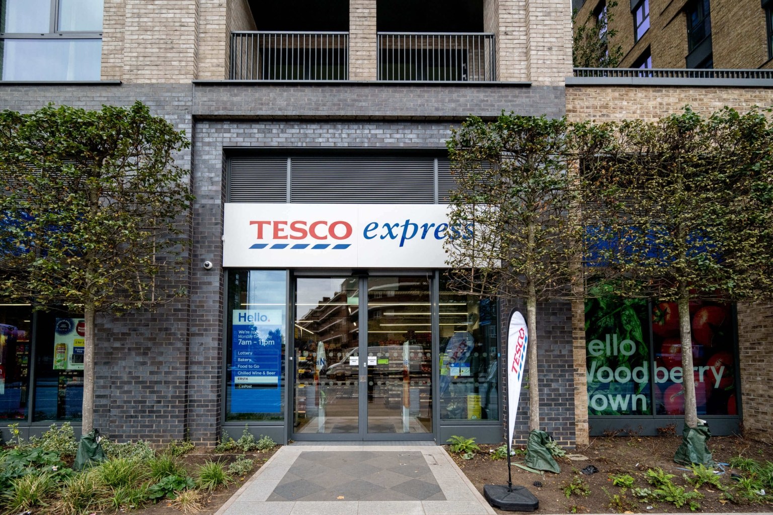 The entrance to the Tesco Express on the ground floor at Woodberry Down