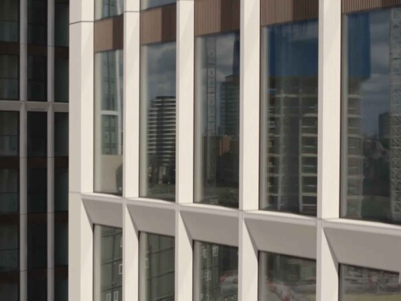 One Thames City Nine Elms Thames Nehri kenarındaki kuleleri